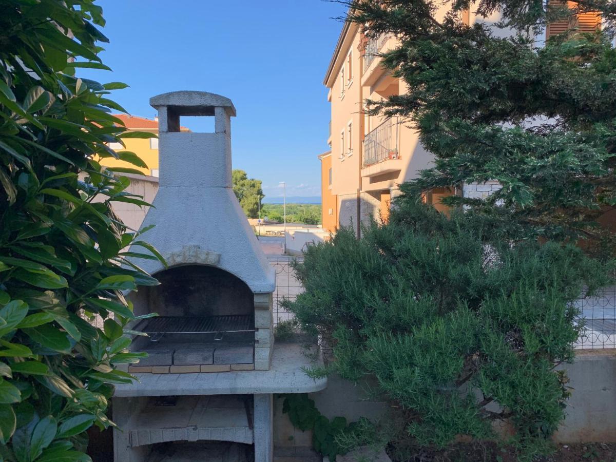 Villa Istriana Ližnjan Exteriör bild