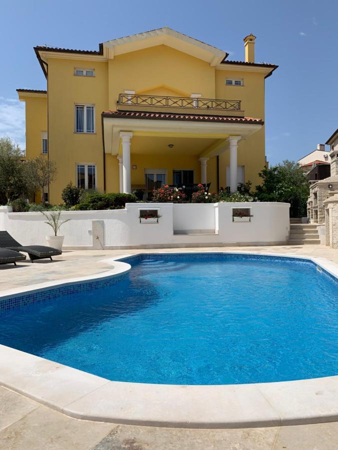 Villa Istriana Ližnjan Exteriör bild